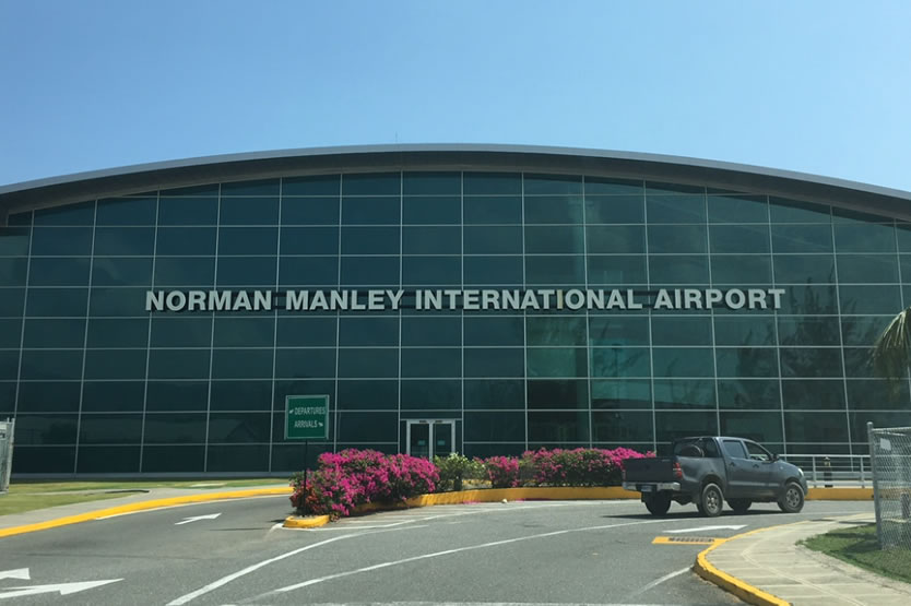 norman-airport1